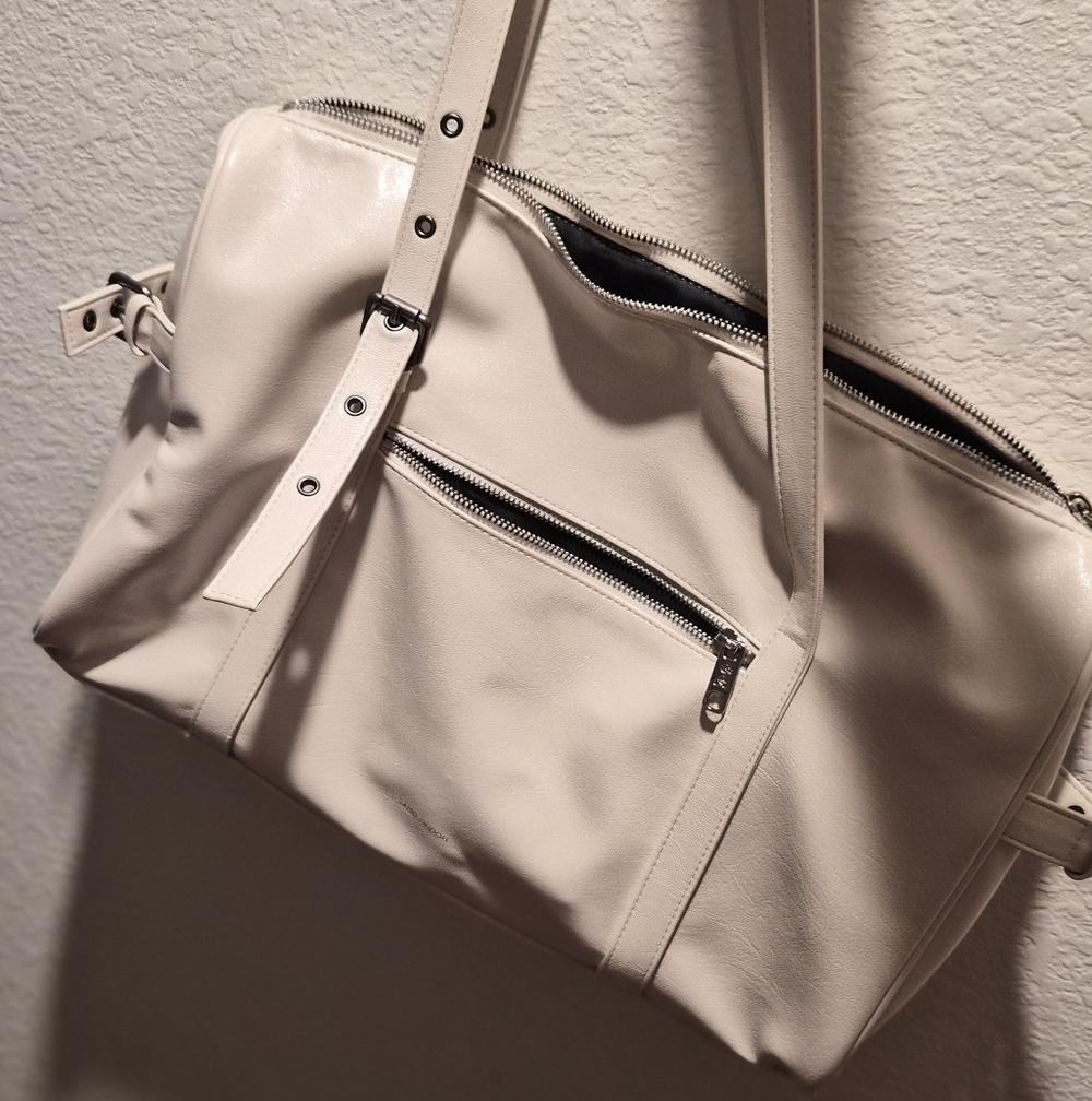 Samo Ondoh Museum Bag L Goat Cream